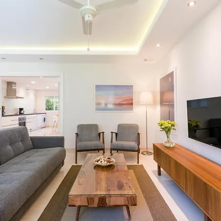 La Rosa Torremolinos