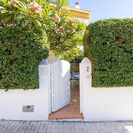 Дом отдыха La Rosa *