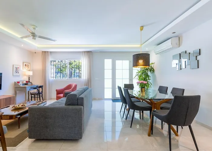 La Rosa Torremolinos